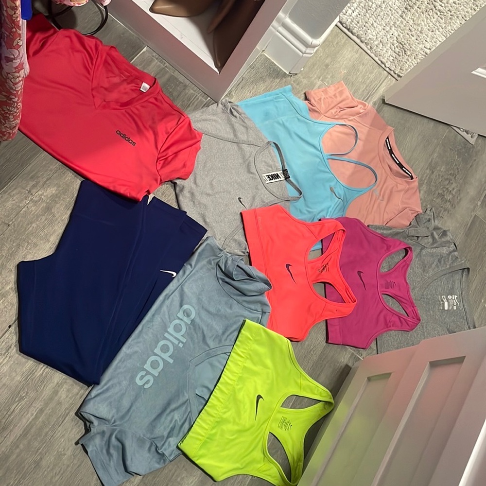 Nike workout clothing